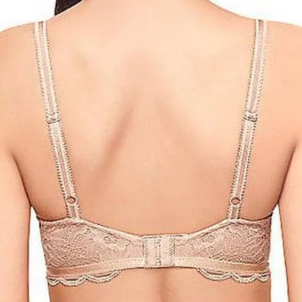 NWT Wacoal 36D Fire and Lace Underwire Unlined Bra Bow Floral Satin Cris… - Picture 2 of 3